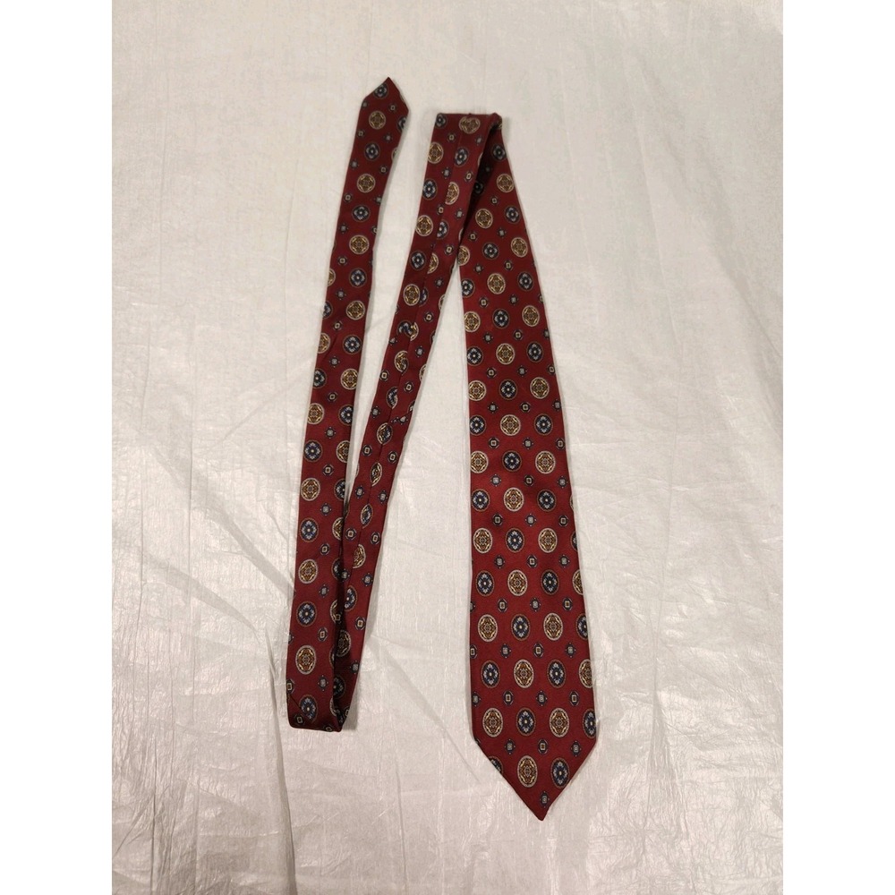 Oscar De La Renta Tie Men's Couture Red Medallion Gold 59" Hand Sewn